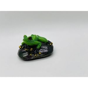 Frog on rock May rich company Figurine Approx 3"x 2.25".